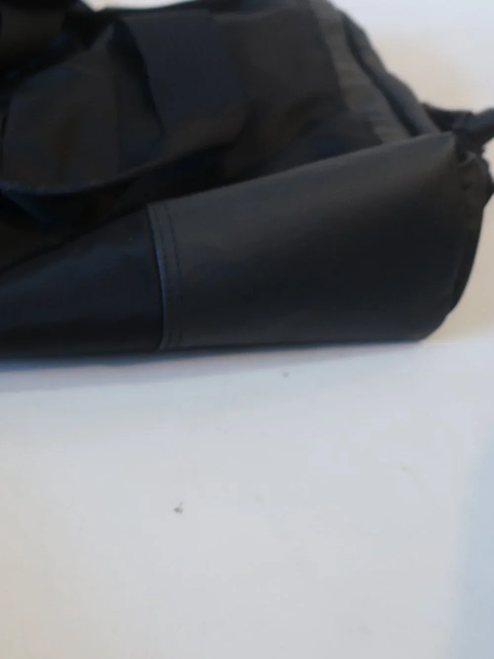 Mens Timbuk2 KDF13 Black Business Commuter Messenger Bag COLOR: BLACK MODEL NUMB